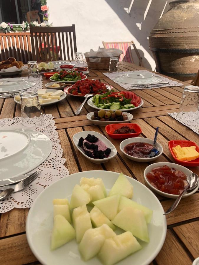 Annemin Harabesi Otel Çeşme 外观 照片